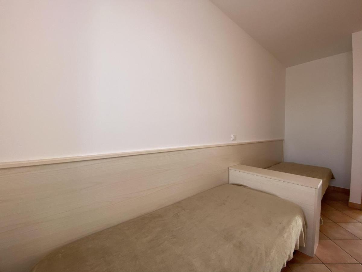 דירות קוואלינו-טראפורטי Immobiliare Jvl - Le Ginestre מראה חיצוני תמונה